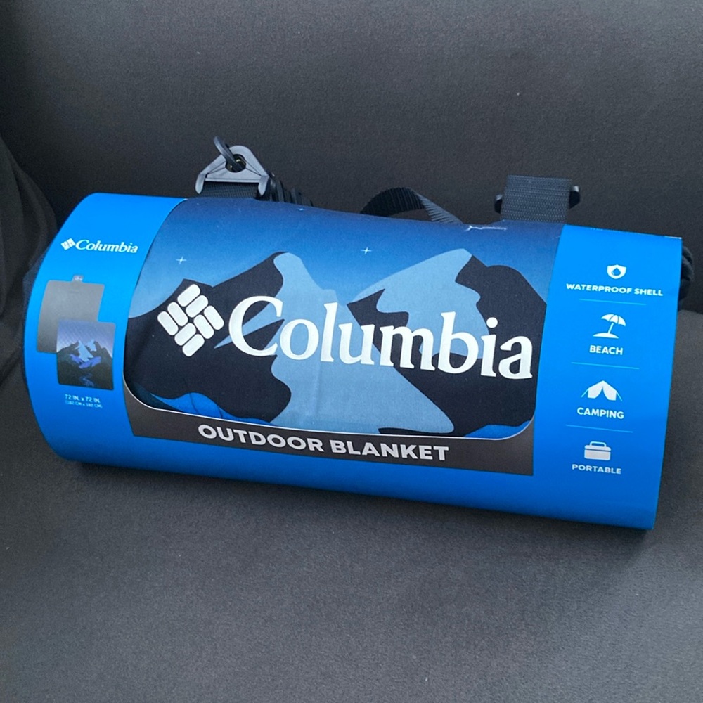 Columbia Outdoor Blanket , new